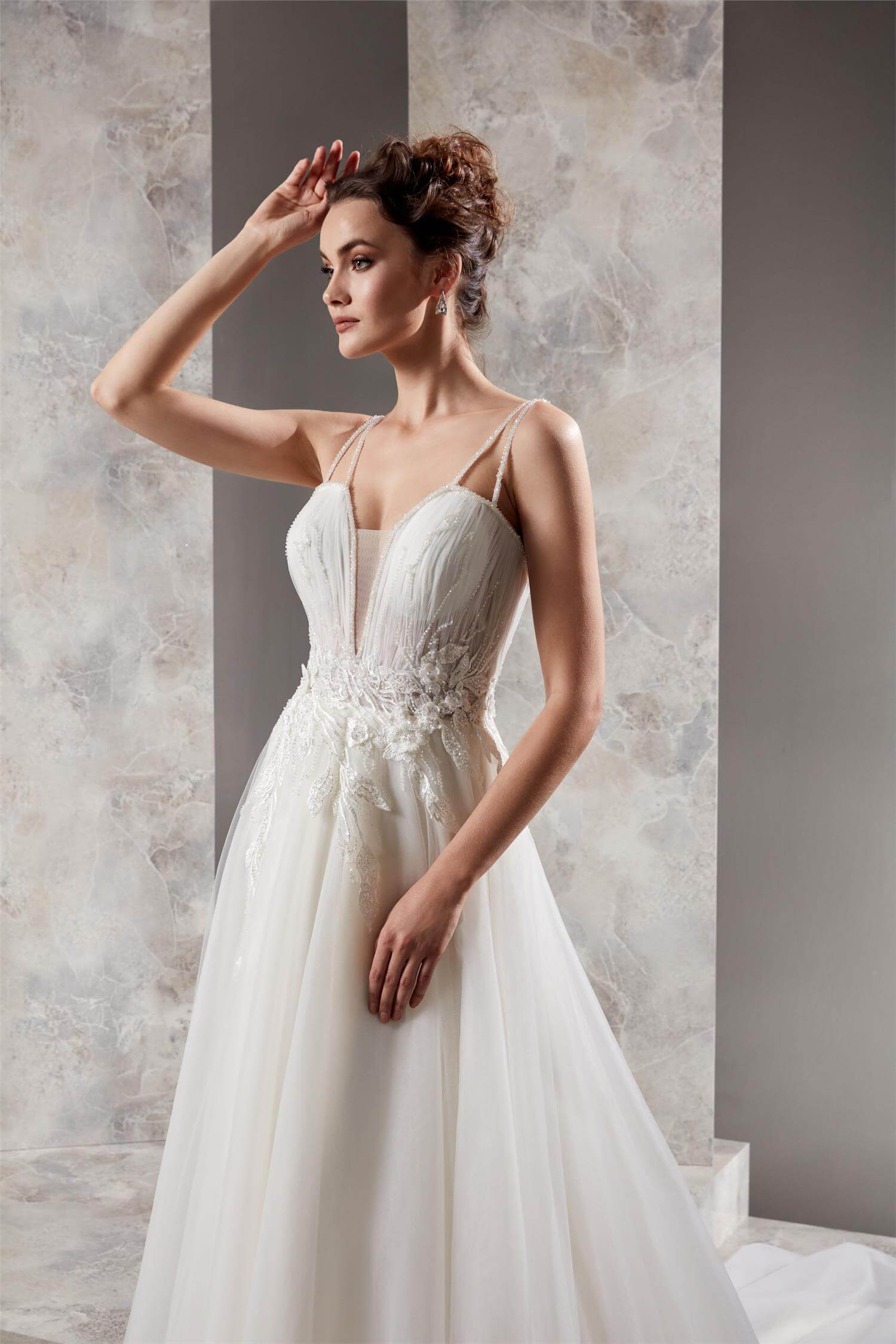 Thin Straps Deep V-Neck Tulle Wedding Dress