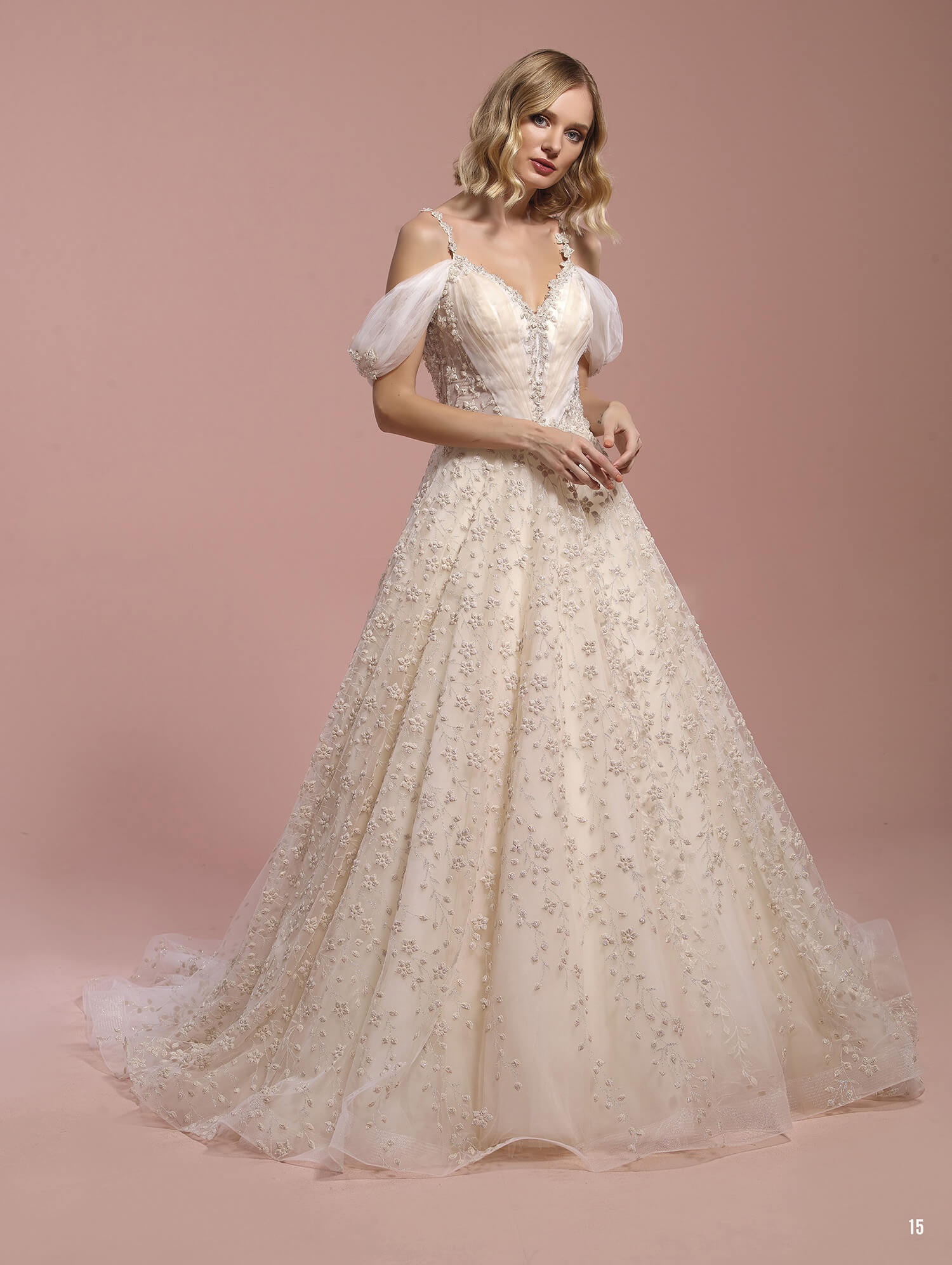 Cream Vintage Floral Embroidered Low Sleeve A-Line Wedding Dress