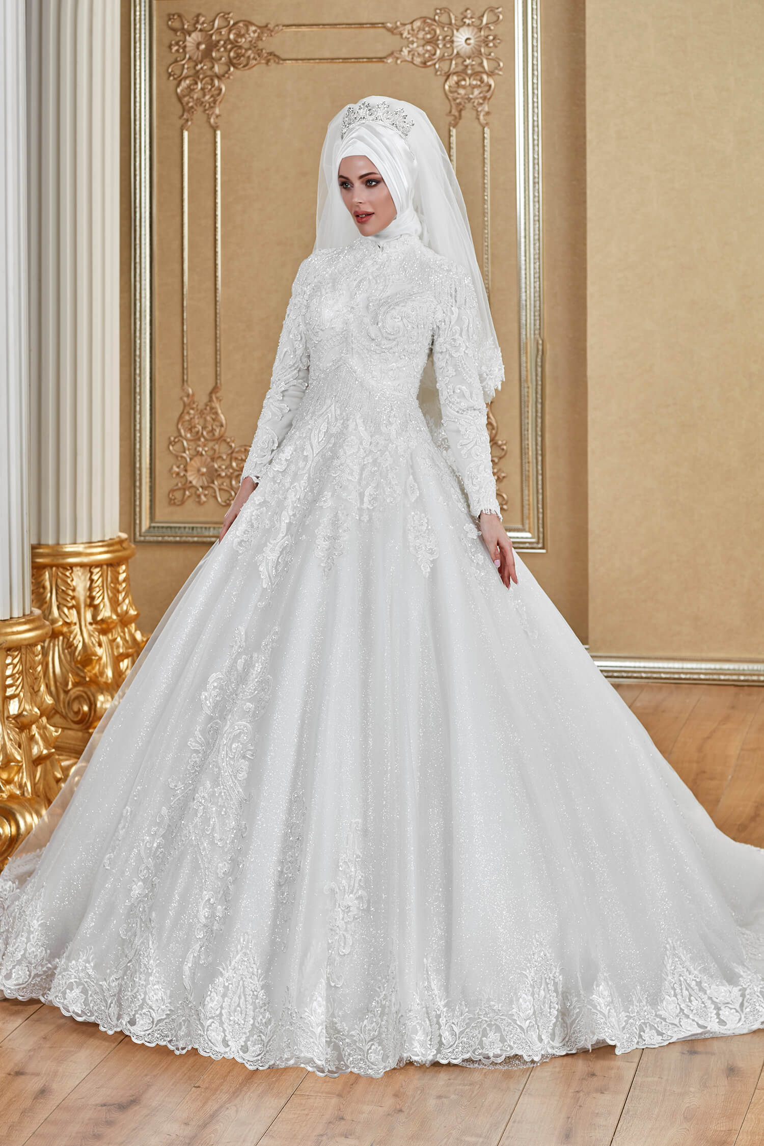 Long Sleeve Lace Embroidered Helen Hijab Wedding Dress