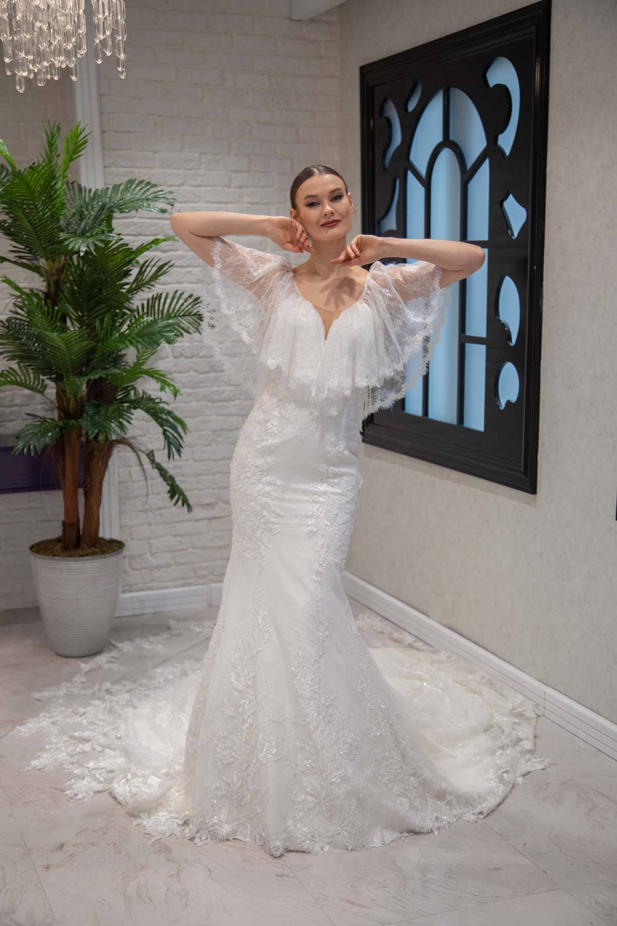 Lace and Tulle Embroidered V-Neck Mermaid Wedding Dress