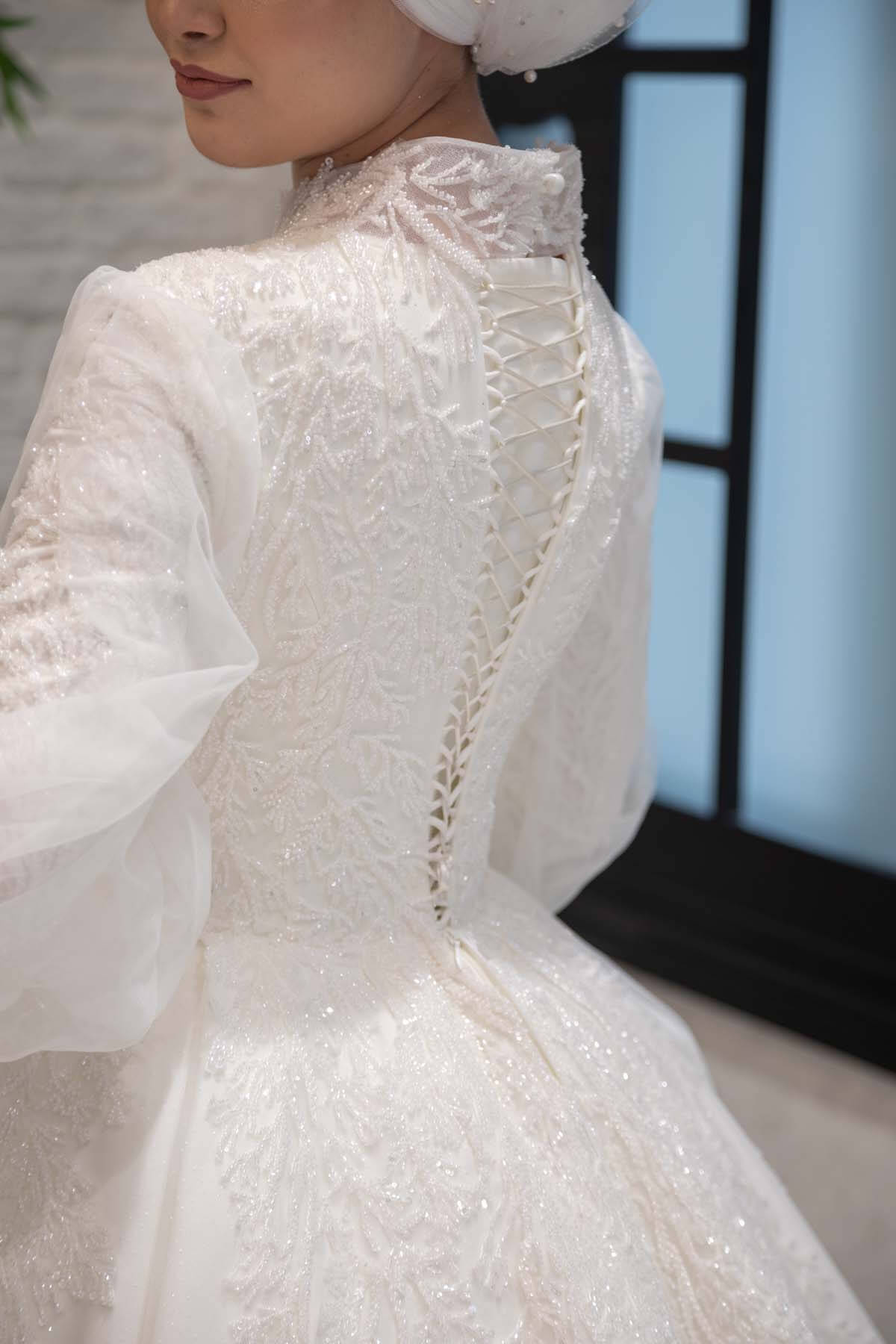 A-Line Hijab Wedding Dress with Pendulum Embroidered Lace