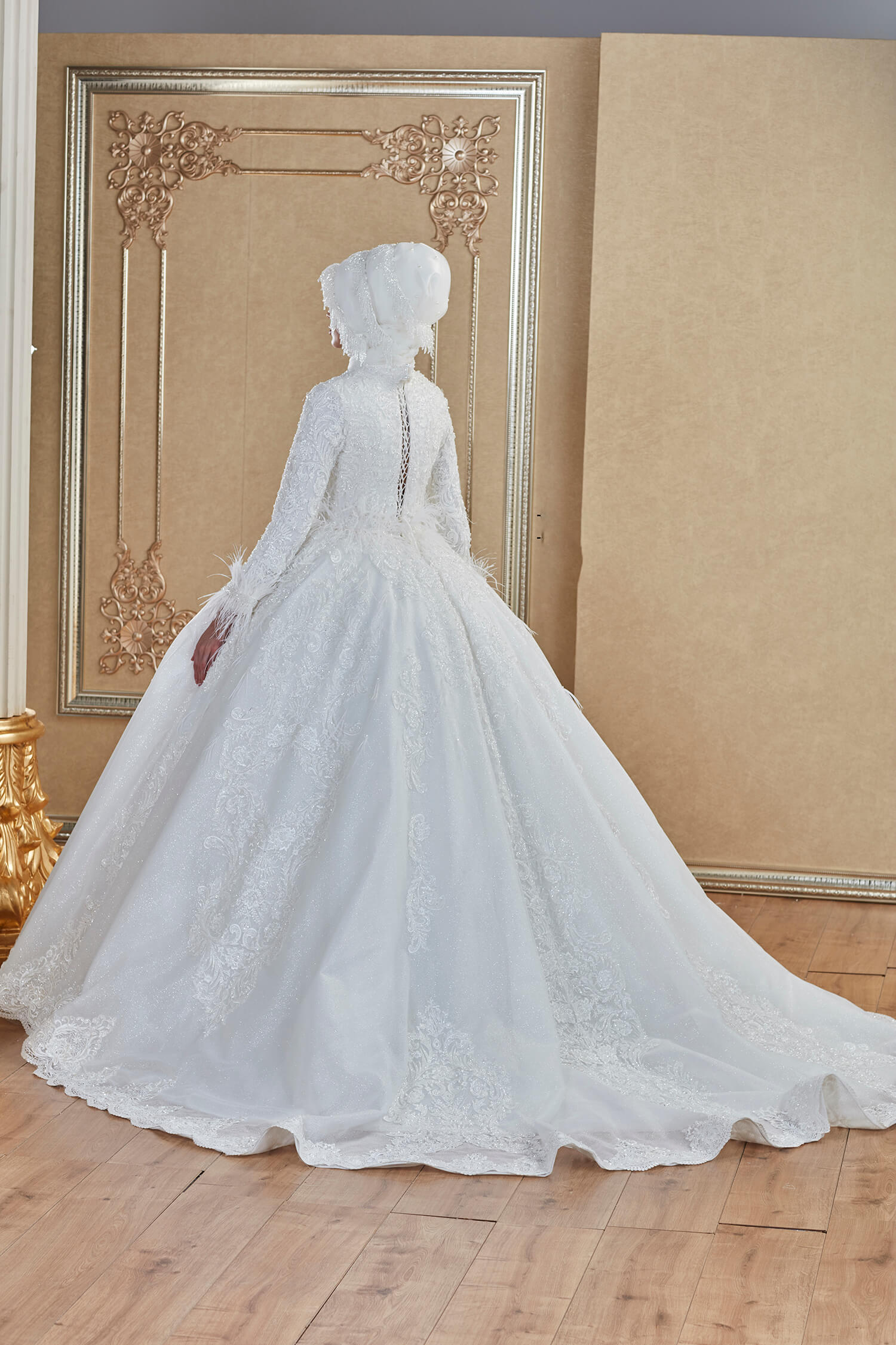 3D Crystal Stone Embroidered Hijab Princess Wedding Dress
