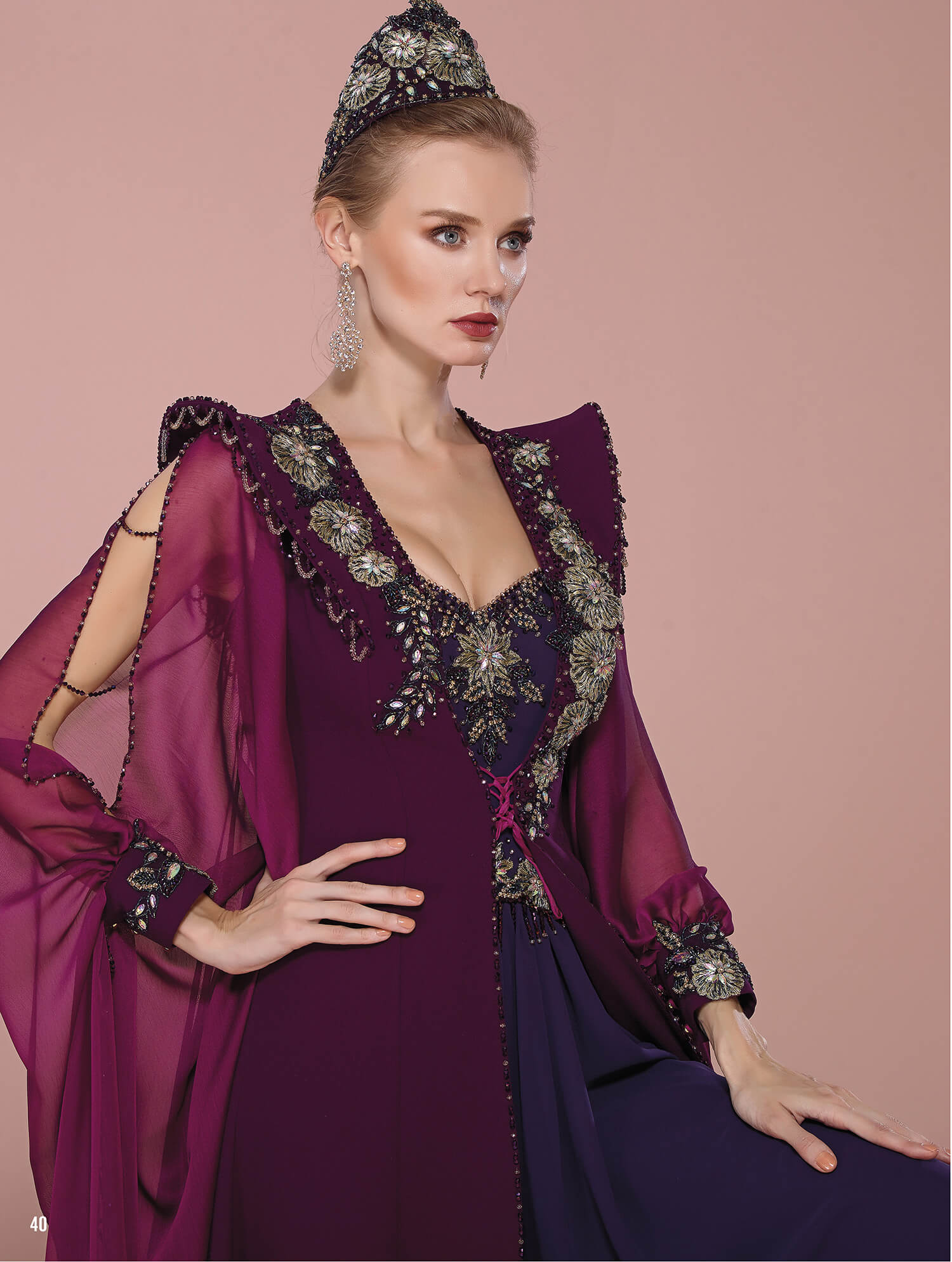 Crystal Stone Embroidered Sweetheart Neck Red Kaftan