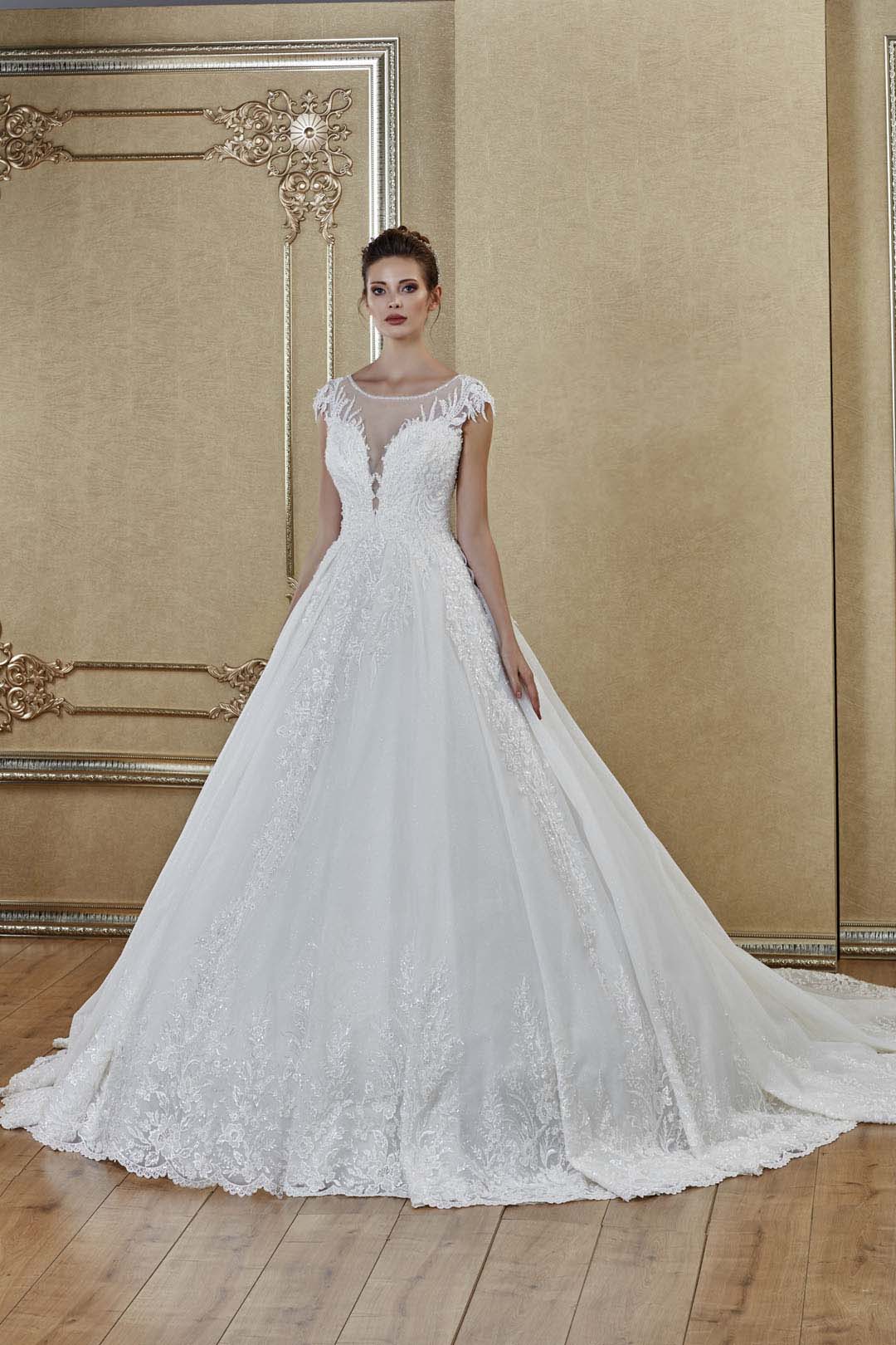 Wholesale Helen Wedding Dress Model 8